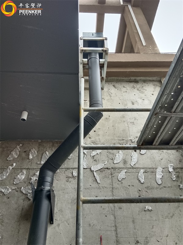 西安山水香堤丹麦Aduro 15LUX钢板火炉安装.jpg