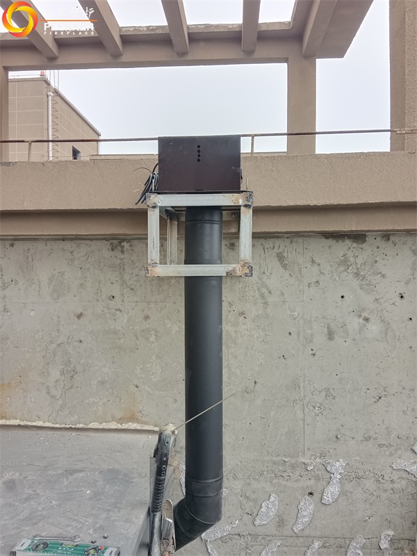 西安山水香堤丹麦Aduro 15LUX钢板火炉安装.jpg