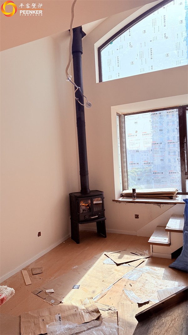 上海杉林新月家园丹麦Morso 2140壁炉安装.jpg