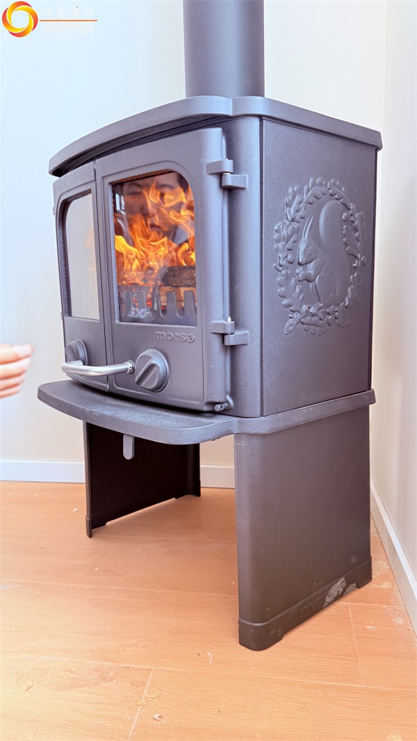 上海杉林新月家园丹麦Morso 2140壁炉安装.jpg