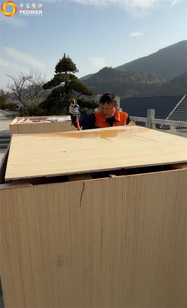 湖南新化自建别墅丹麦Aduro 9.1壁炉安装.jpg