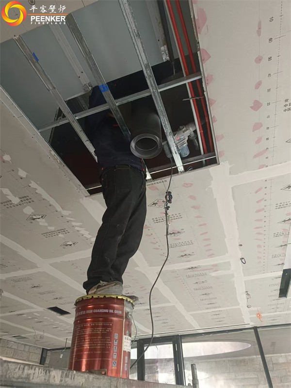 安吉庐尔酒店丹麦Morso 8893铸铁火炉安装.jpg