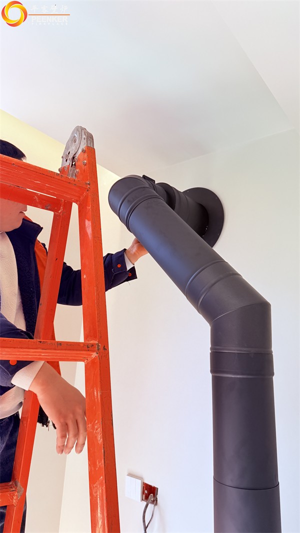 南京路易庄园别墅丹麦Aduro 15钢板壁炉安装.jpg