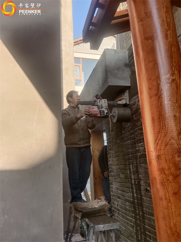 保山自建房丹麦Aduro 15宽屏火炉安装.jpg