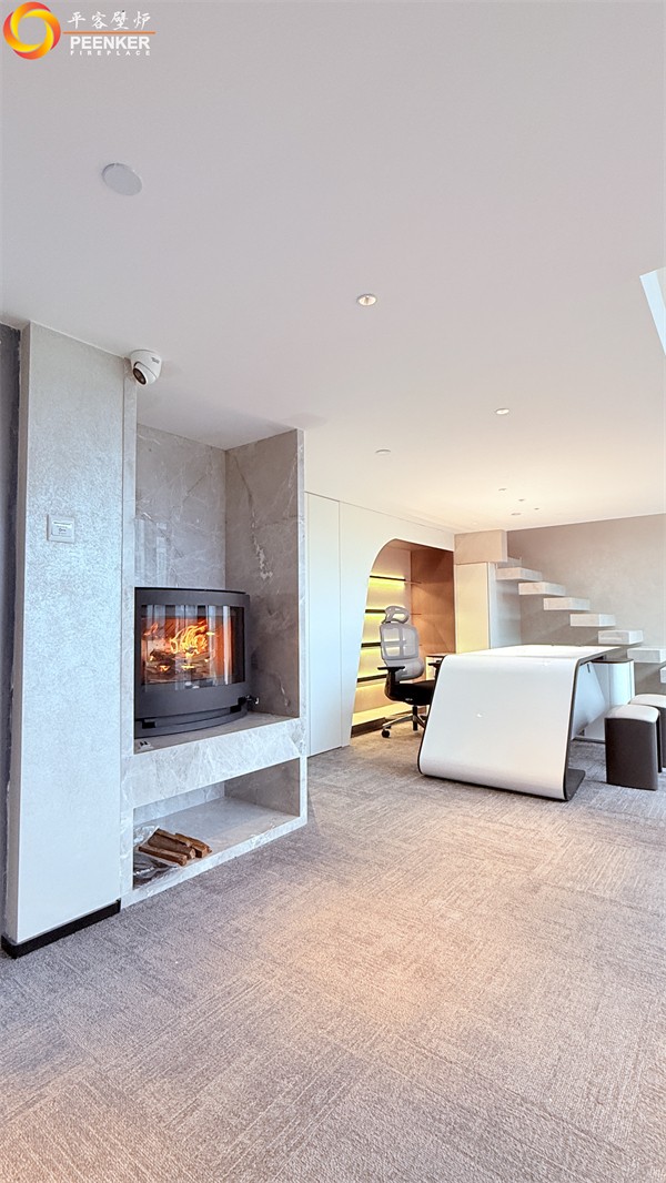 上海绿地华创中心丹麦Aduro 15C壁挂式壁炉安装.jpg