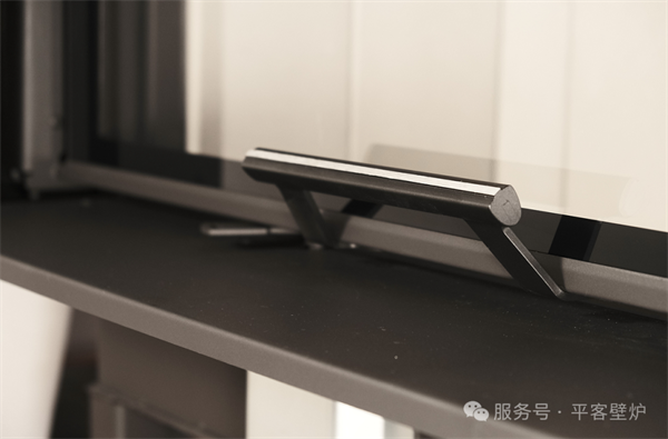 Romotop，最接近完美的燃木壁炉.png
